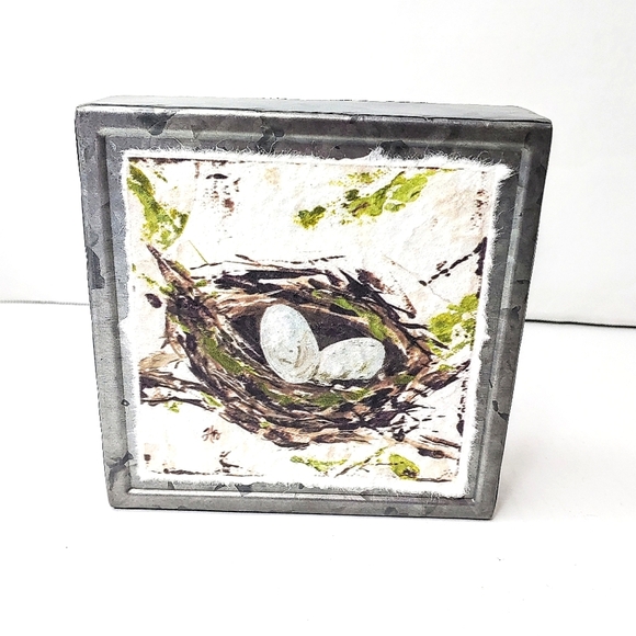 Raz Imports birds nest accent drawings. Green/white/gray. 2 piece set. - Picture 2 of 12